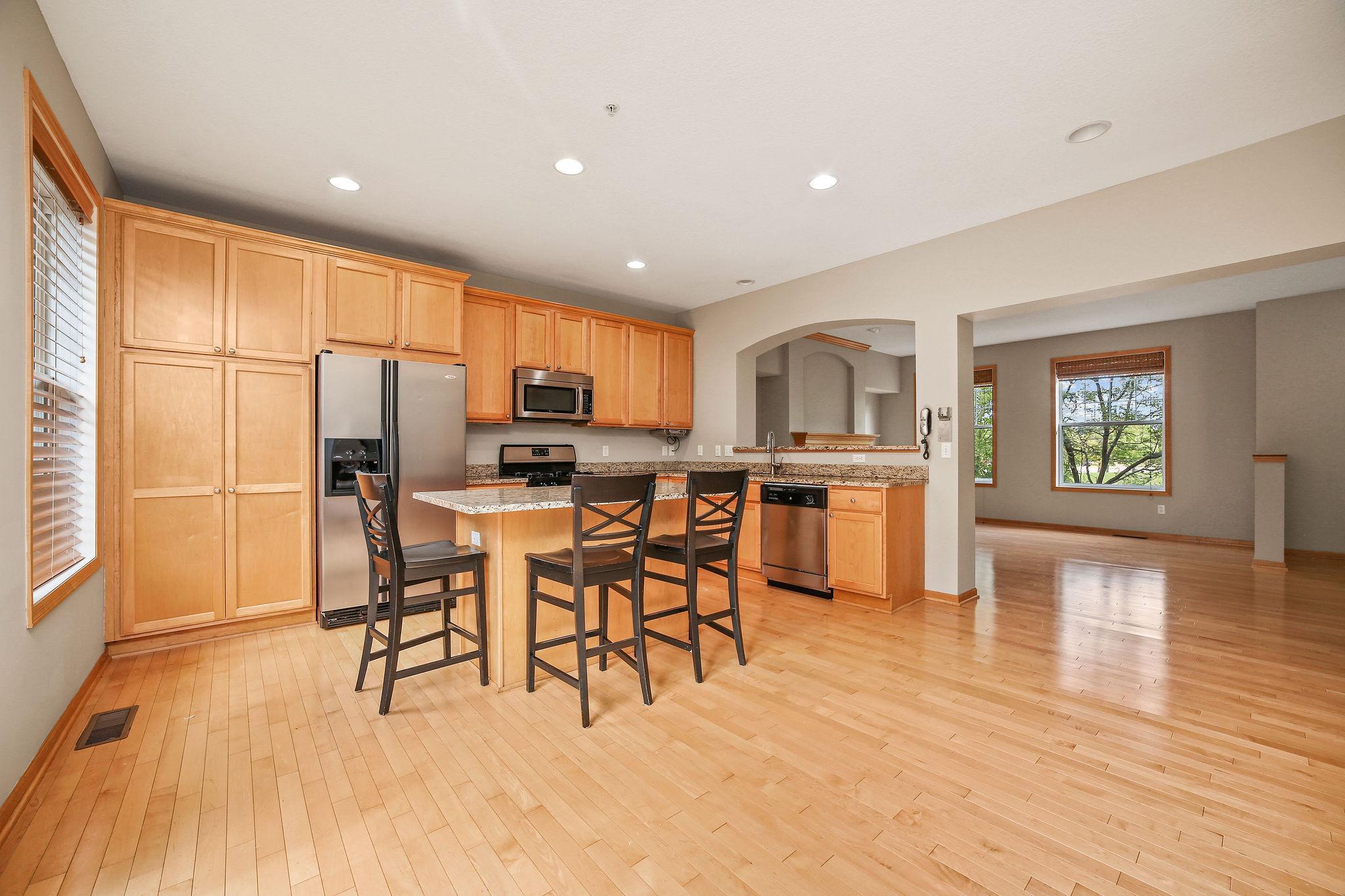 8354 Labont Way Eden Prairie, MN 55344 - Photo 14 of 27 Gallery Image 14