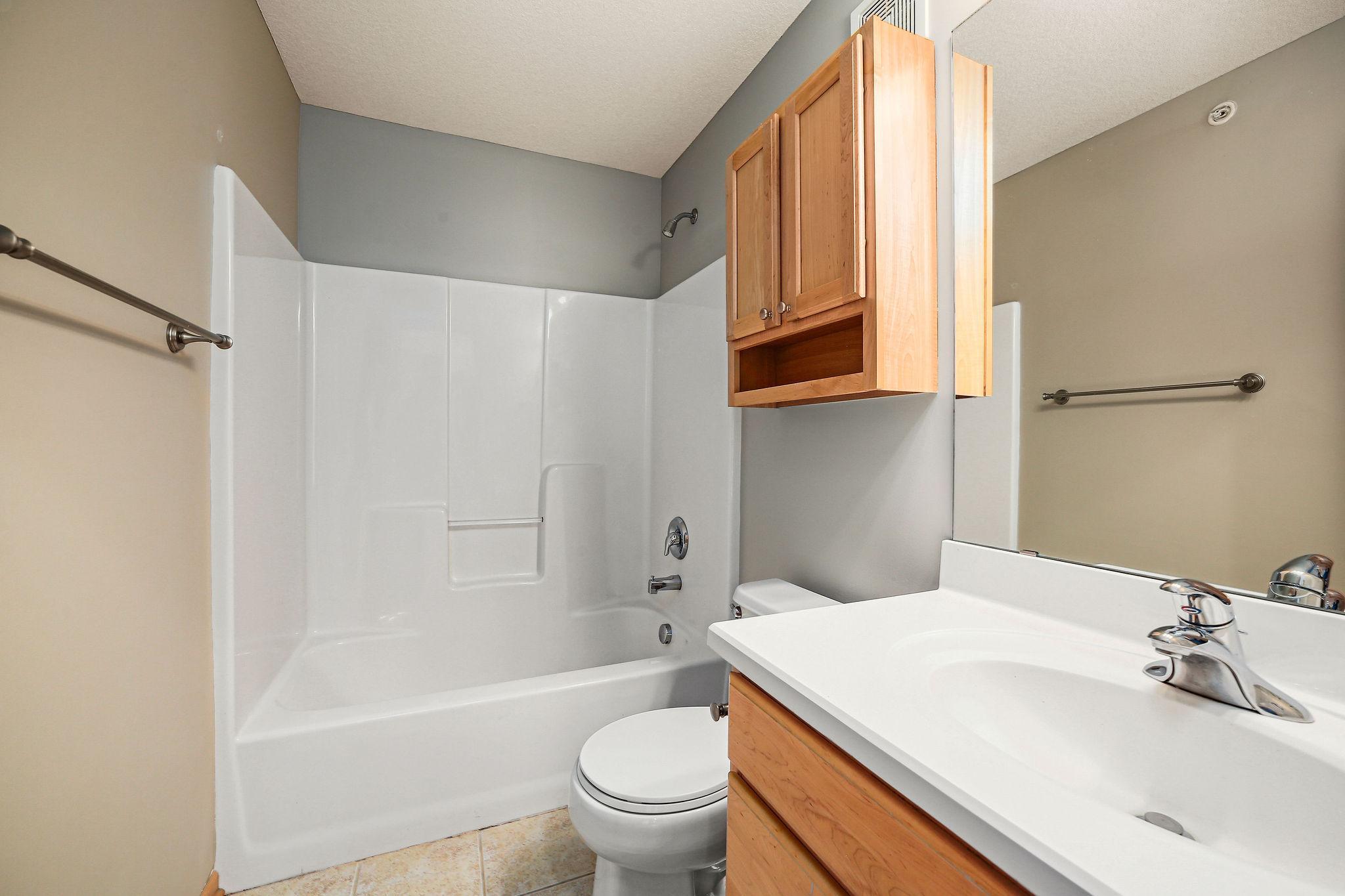 8354 Labont Way Eden Prairie, MN 55344 - Photo 24 of 27 Gallery Image 24