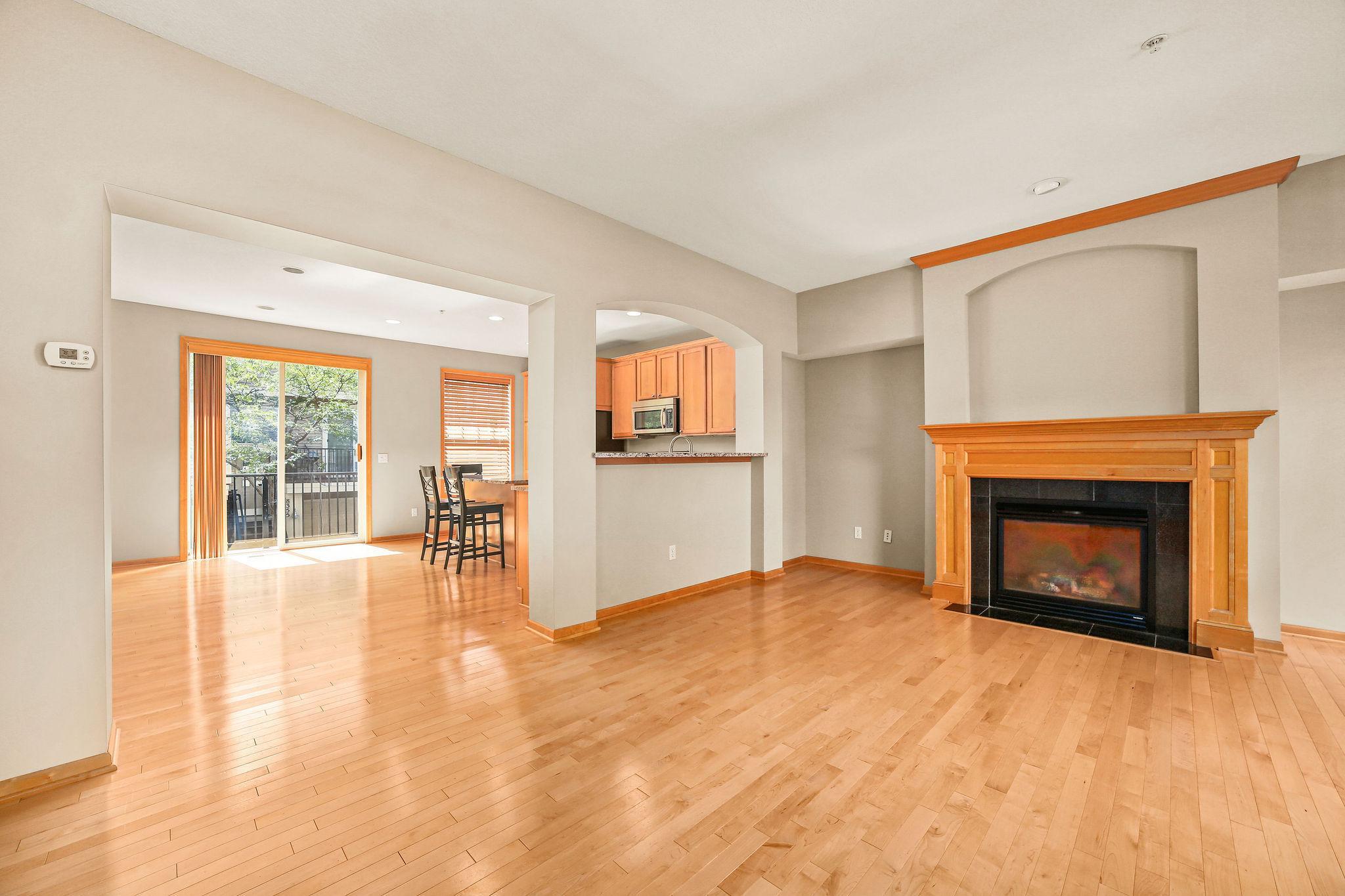 8354 Labont Way Eden Prairie, MN 55344 - Photo 9 of 27 Gallery Image 9