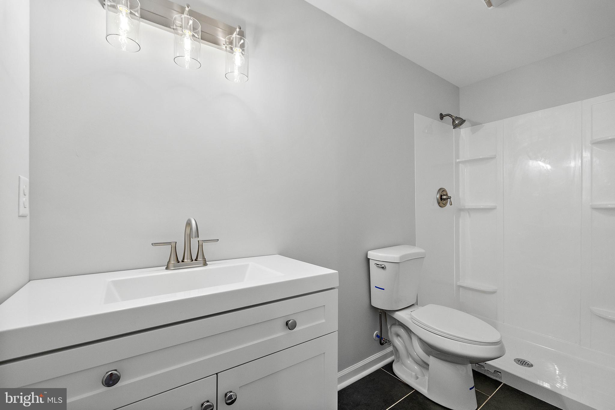 2049 Melson Road Wilmington, DE 19808 - Photo 21 of 24 Primary Bathroom