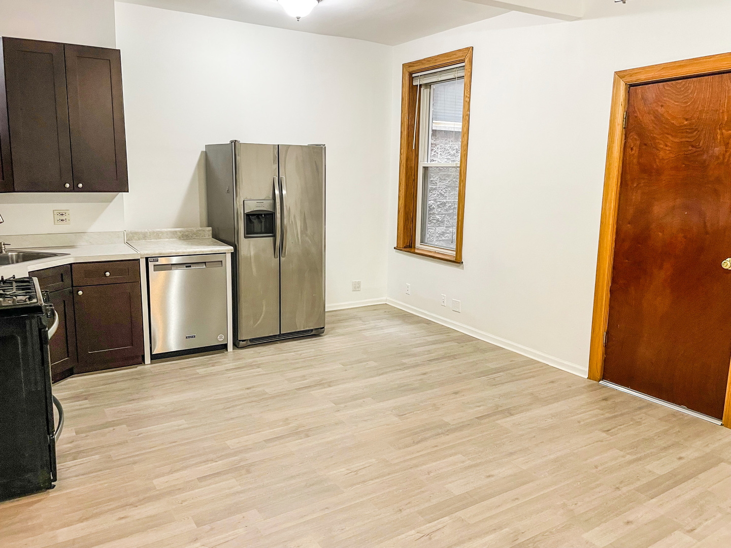 2152 West Division Street, Unit 2R Chicago, IL 60622 - Photo 4 of 9