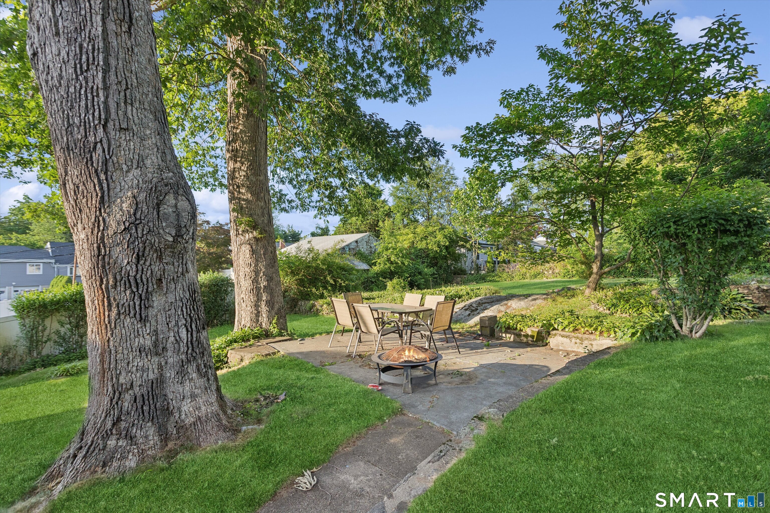 4 Eagle Road Norwalk, CT 06850 - Photo 25 of 39
