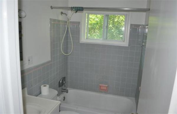 5 Willow Road Sudbury, MA 01776 - Photo 4 of 7