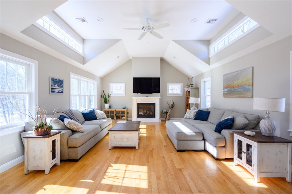 70 River Road Hanover, MA 02339 - Photo 11 of 42