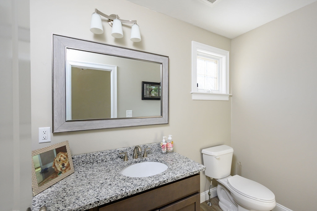 70 River Road Hanover, MA 02339 - Photo 15 of 42