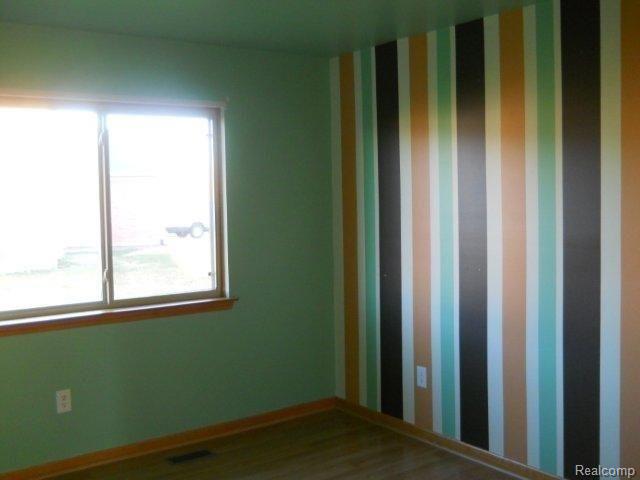 55617 Raspberry Drive Macomb, MI 48042 - Photo 6 of 10 261-961059 Bedroom 1.jpg