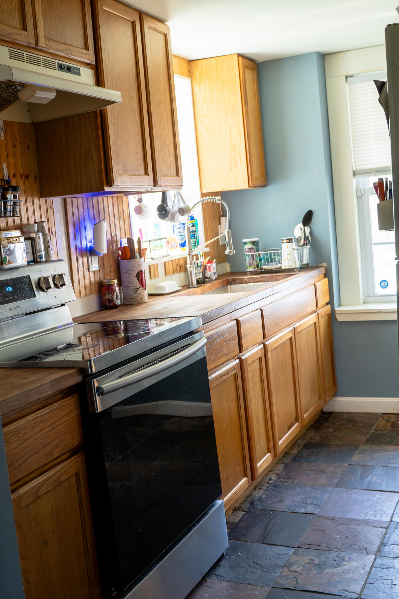 3 Brompton Street Sanford, ME 04073 - Photo 8 of 22 Kitchen 1