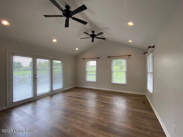 6780 Murrays Run Road Coxs Creek, KY 40013 - Photo 3 of 49 Vaulted Living Room