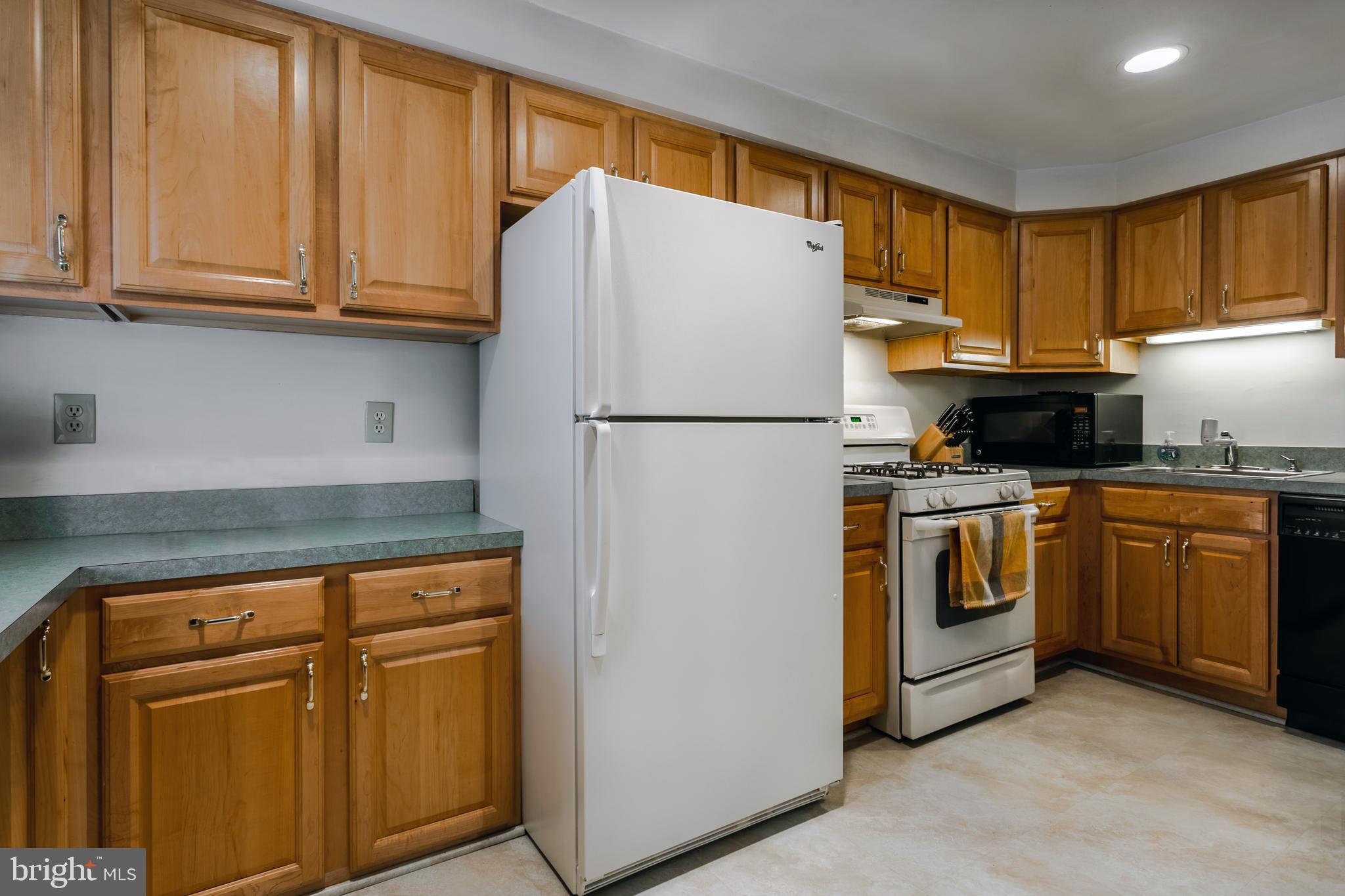 5242 Fairhaven Road Secane, PA 19018 - Photo 10 of 21 Gallery Image 10