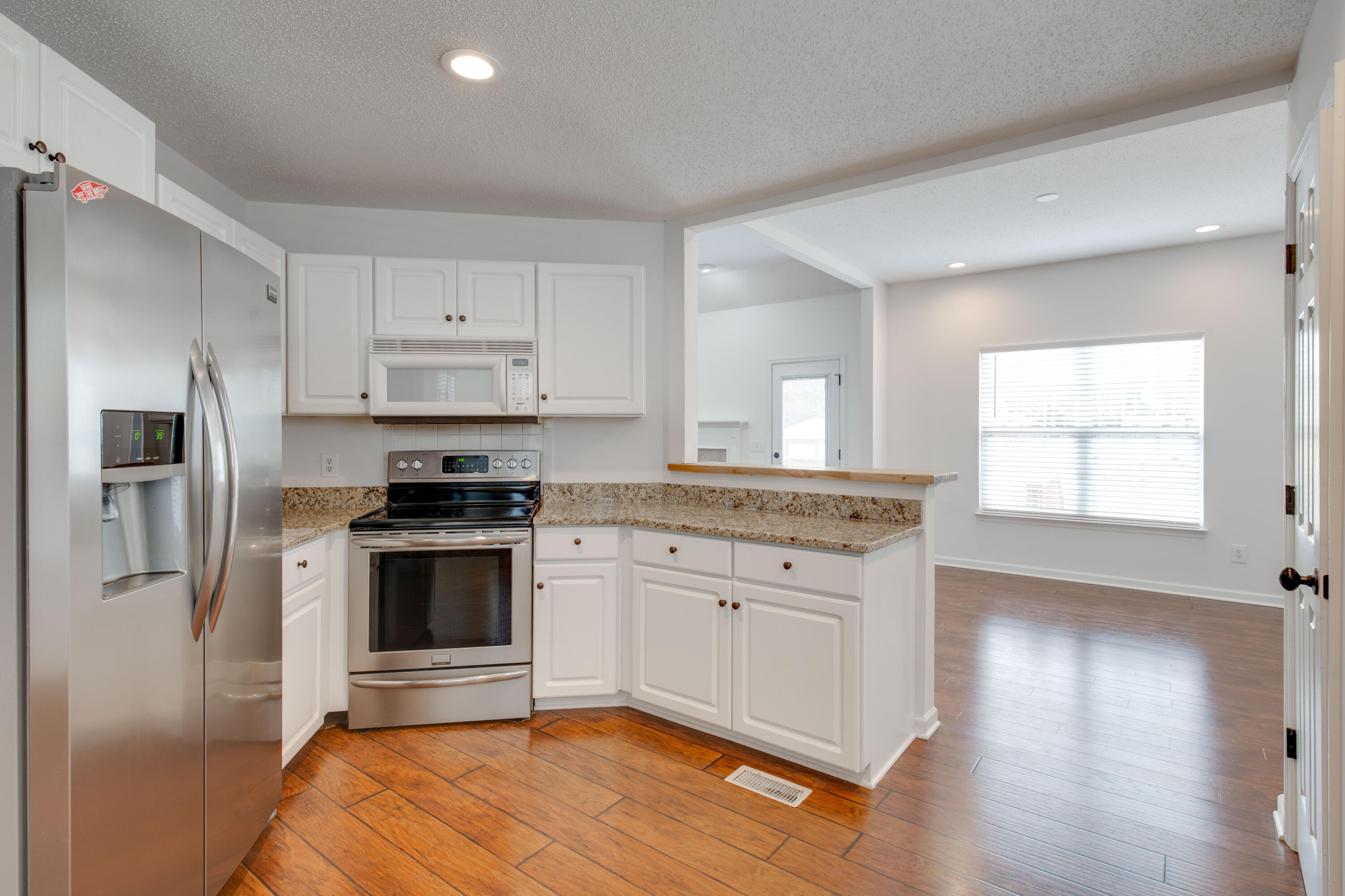 6837 Old Stage Road Chattanooga, TN 37421 - Photo 11 of 34 6837 OLD STAGE RD