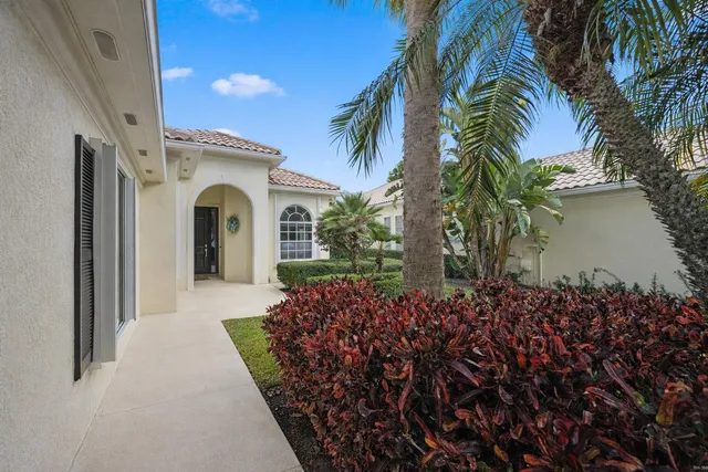 $685,000 | 8049 Nevis Place, Wellington, FL 33414