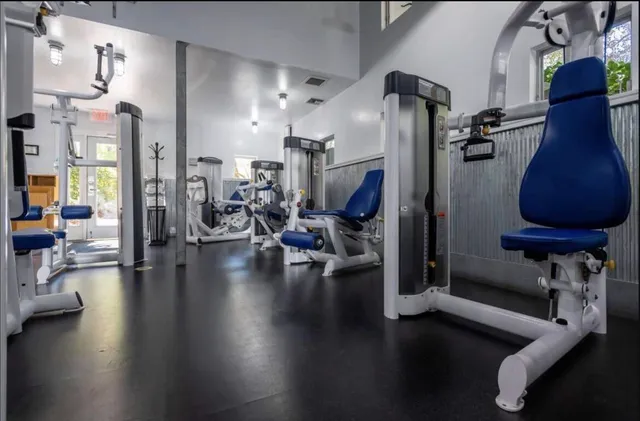 $685,000 | 8049 Nevis Place, Wellington, FL 33414