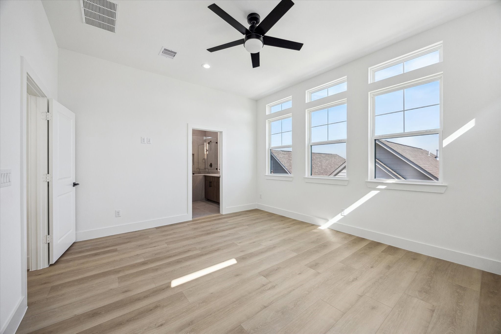 754 Curtin Street Houston, TX 77018 - Photo 18 of 28