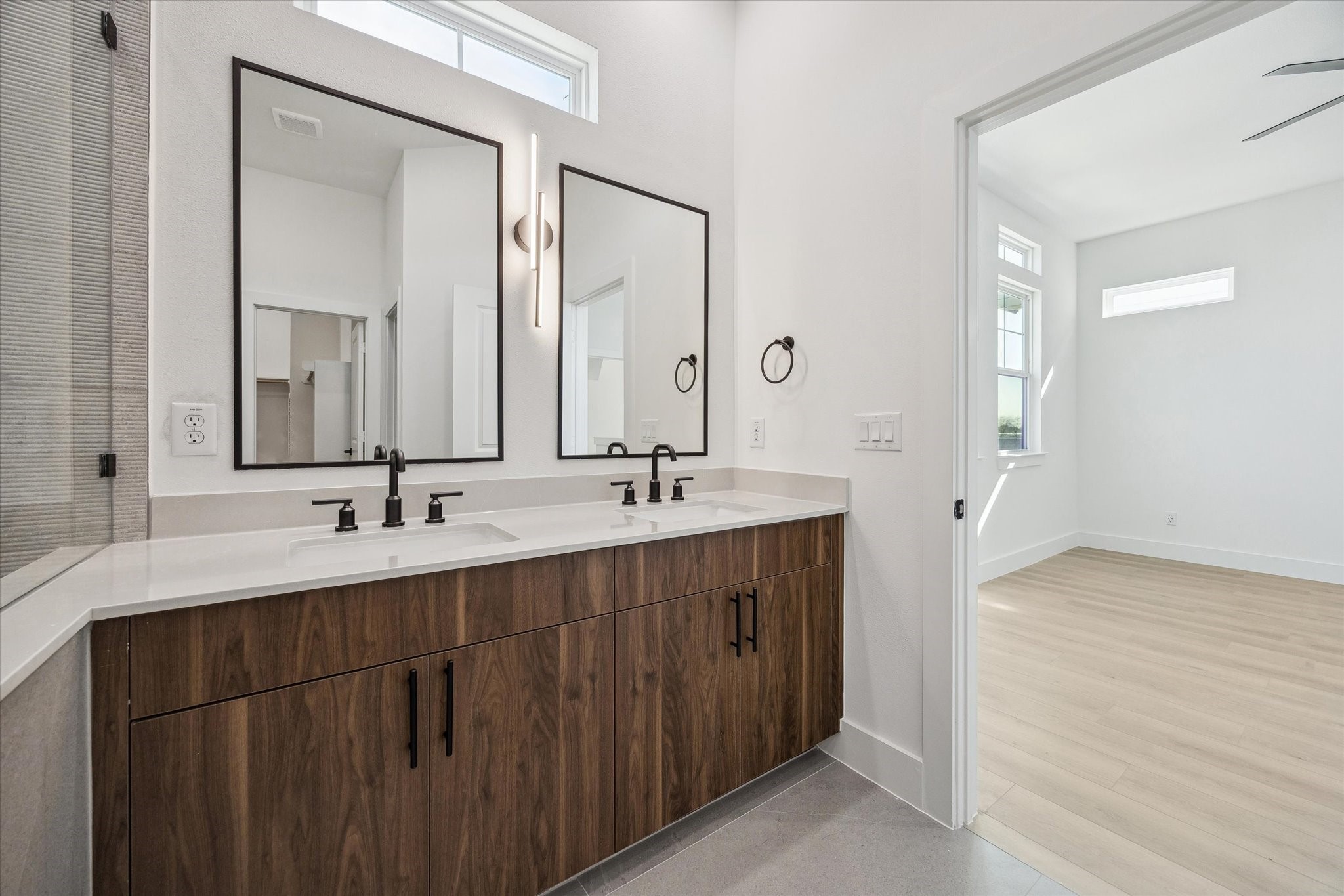 754 Curtin Street Houston, TX 77018 - Photo 21 of 28