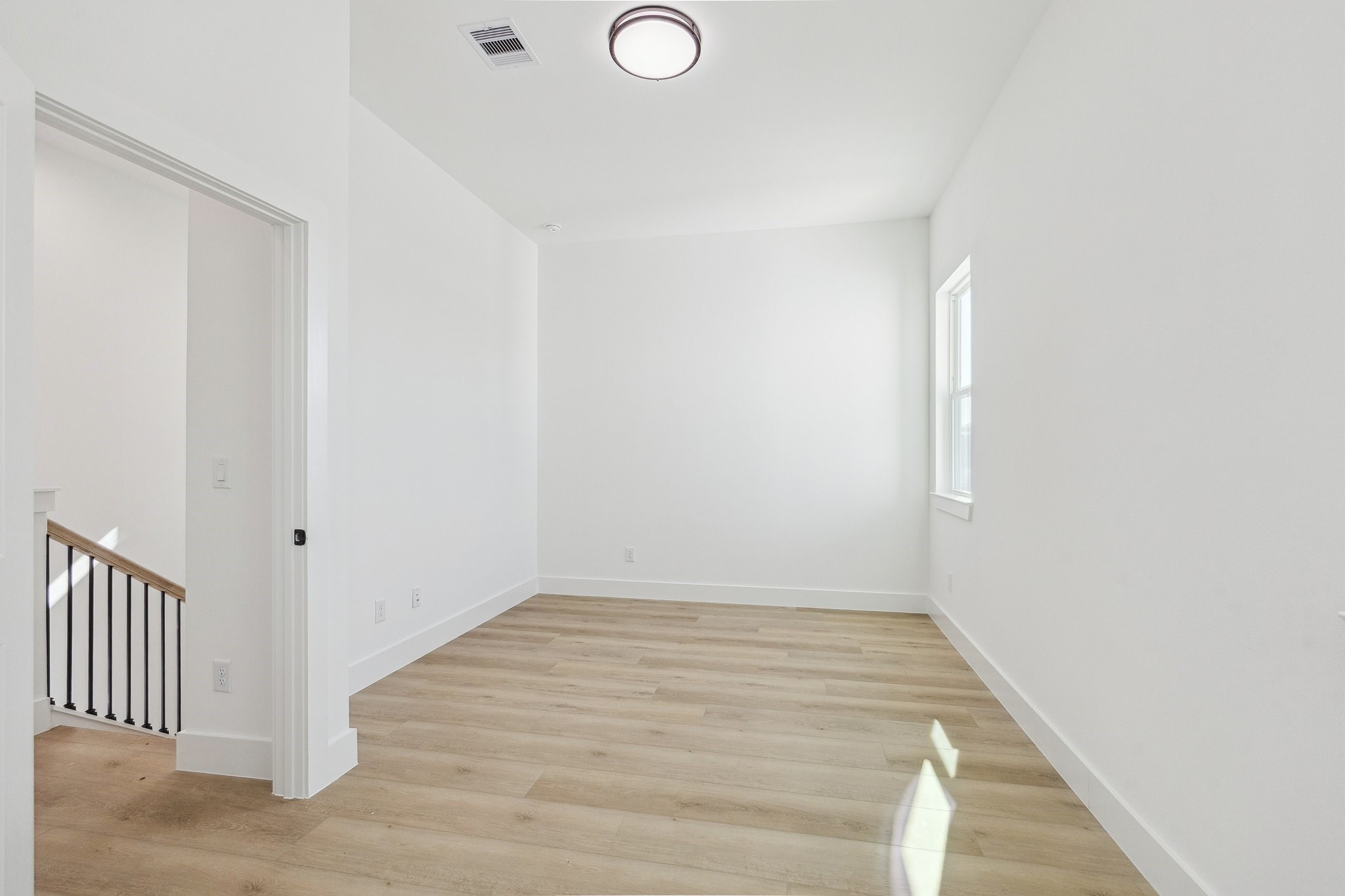 754 Curtin Street Houston, TX 77018 - Photo 23 of 28