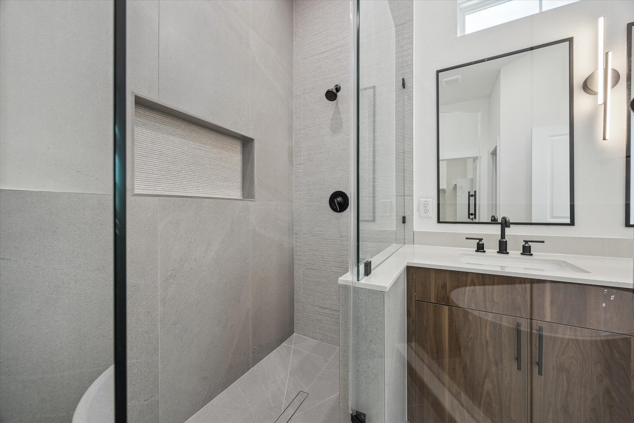 754 Curtin Street Houston, TX 77018 - Photo 24 of 28