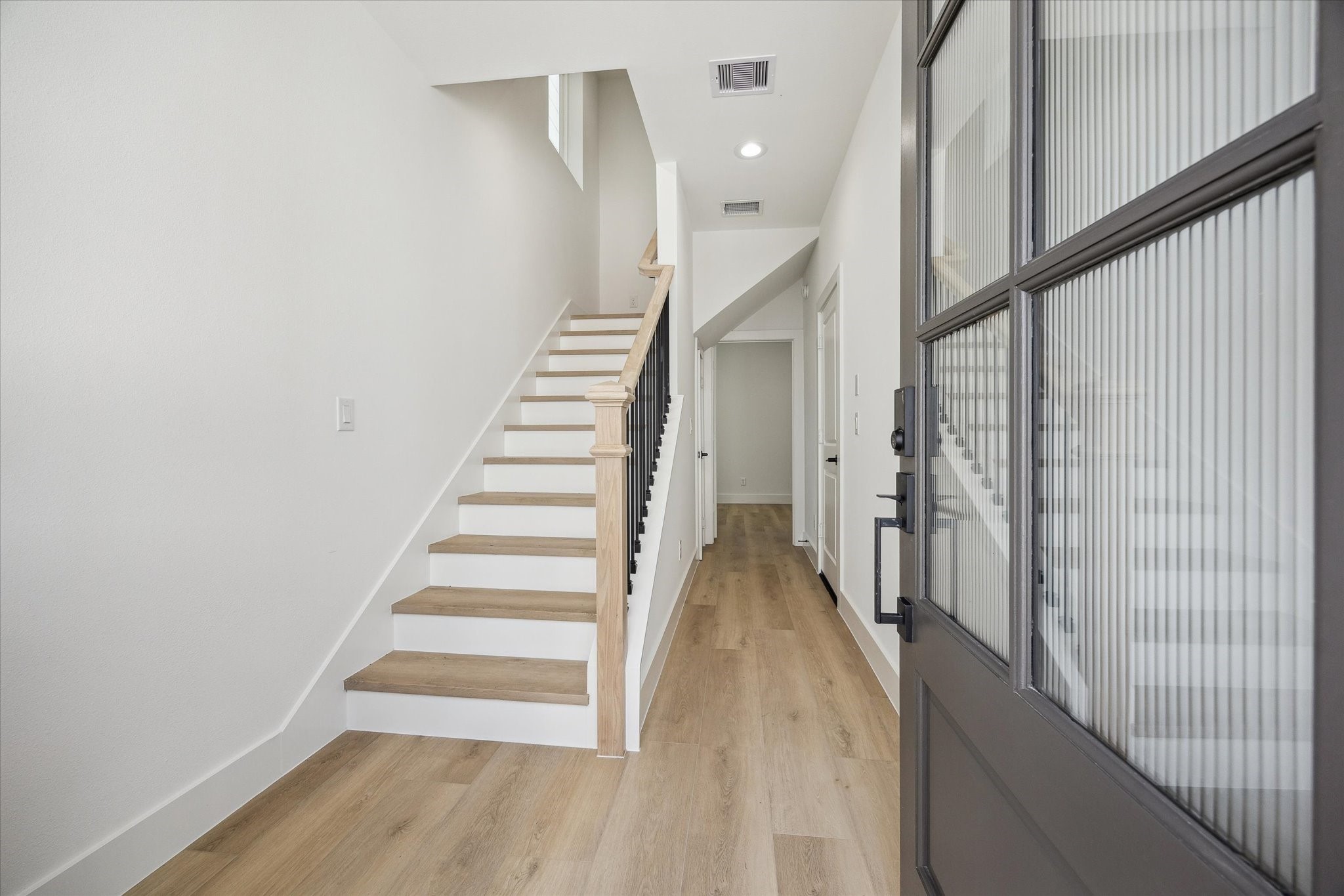 754 Curtin Street Houston, TX 77018 - Photo 6 of 28