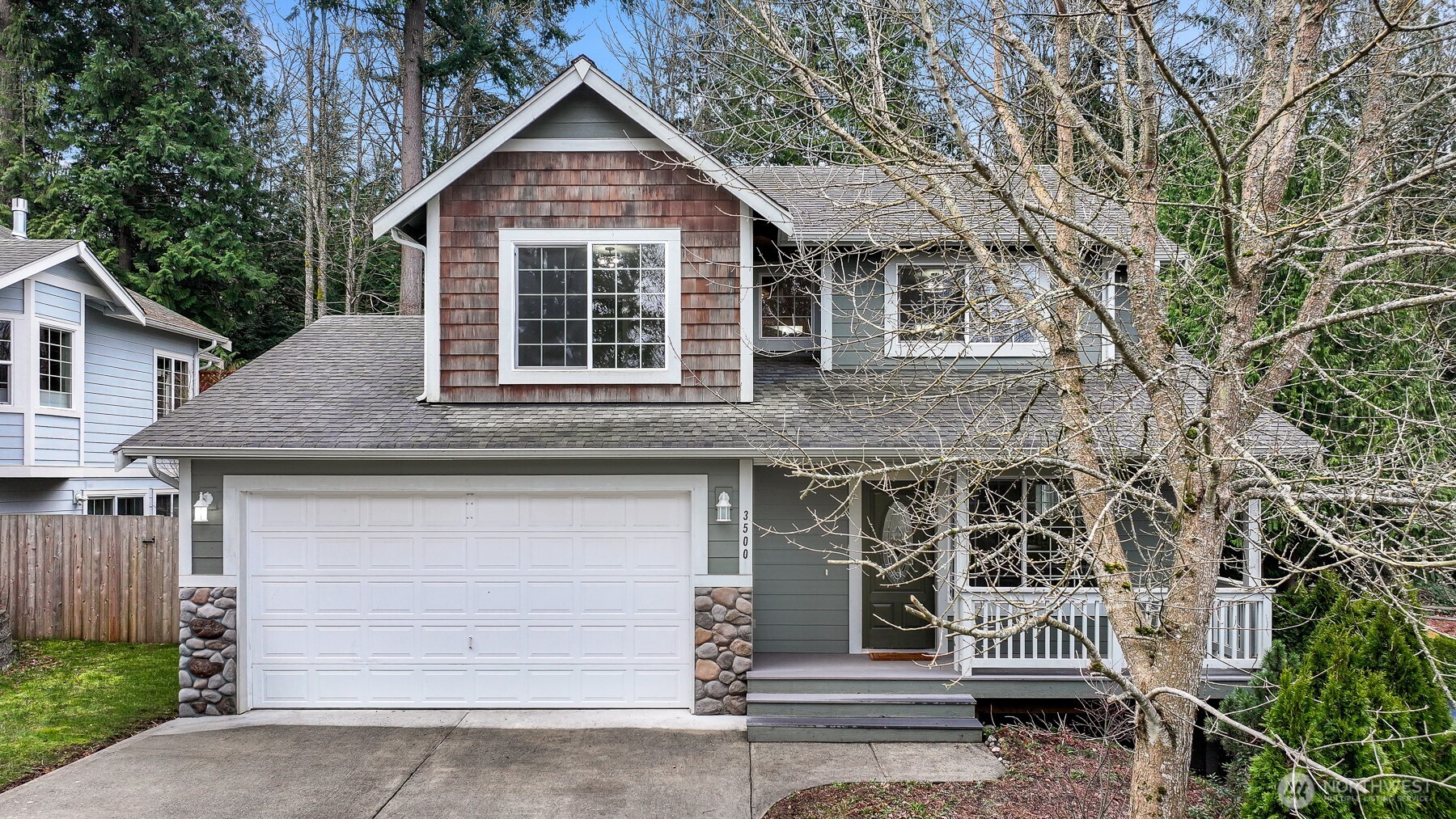 3500 South Avenue Bellingham, WA 98229 - Photo 4 of 38 a front view of a house with a yard and garage