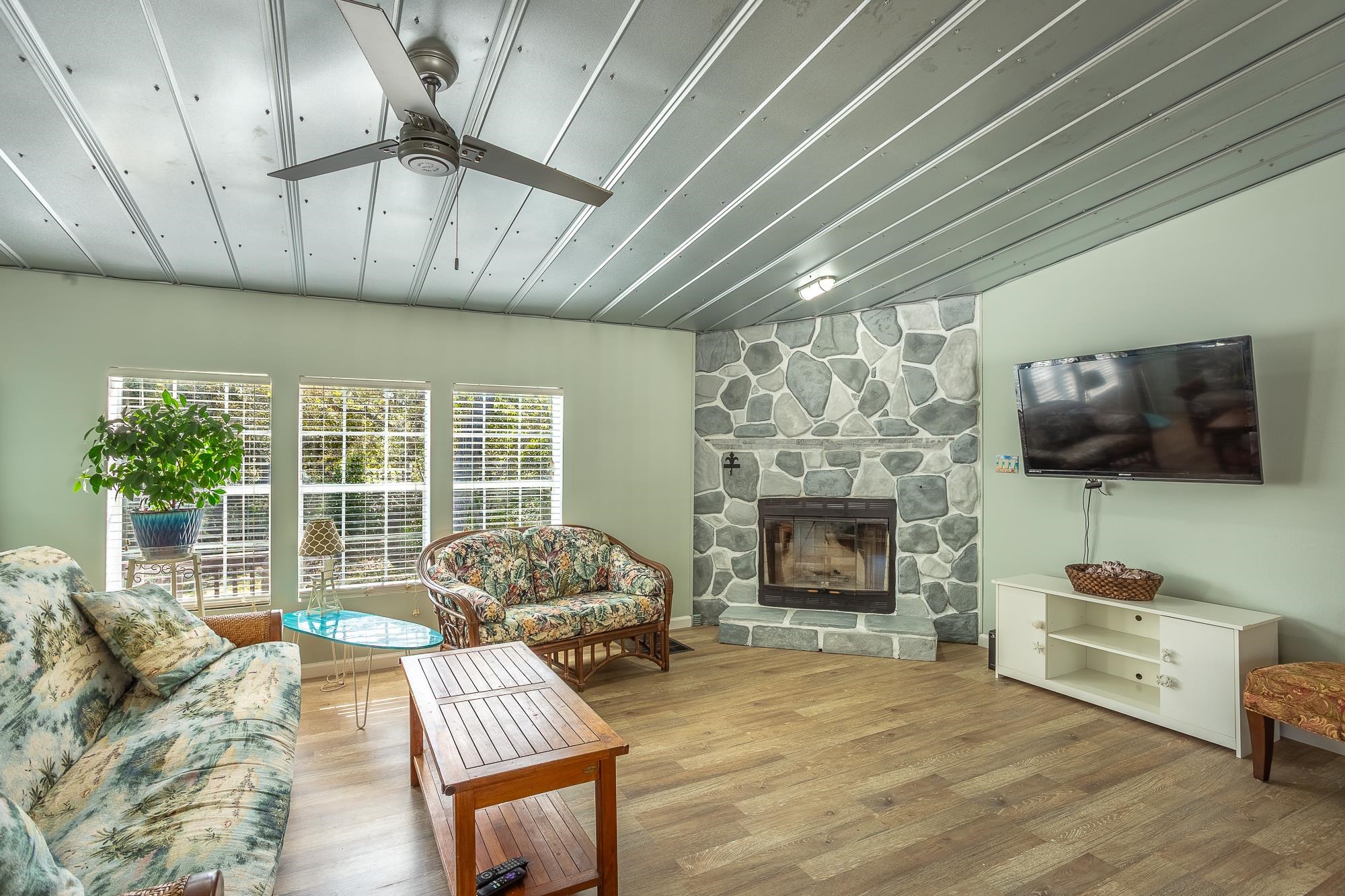 657 Pine Street Alligator Point, FL 32346 - Photo 10 of 35