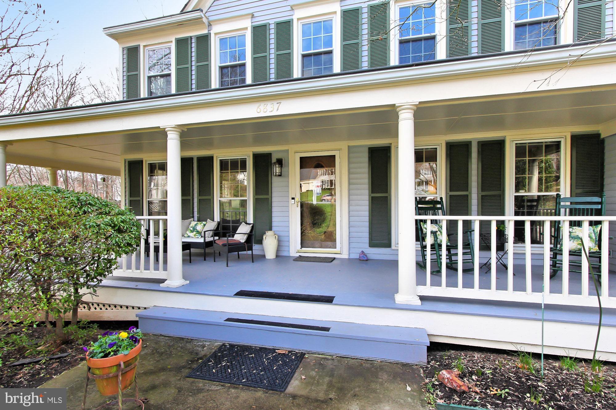 6837 Spring Beauty Court Springfield, VA 22152 - Photo 4 of 56