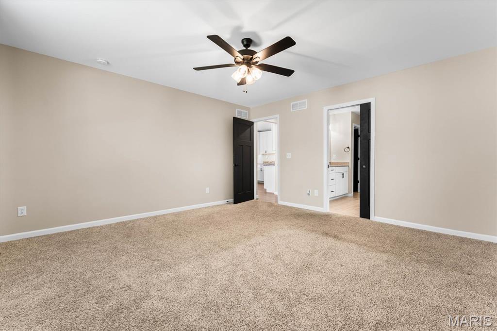 1433 Victoria Square Court O'Fallon, IL 62269 - Photo 21 of 42