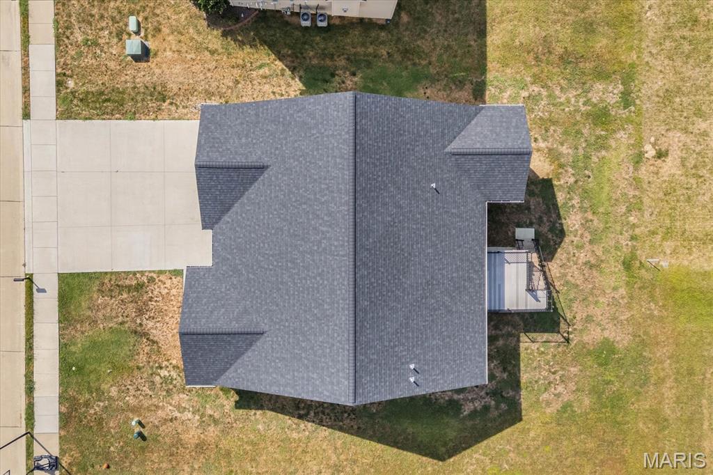 1433 Victoria Square Court O'Fallon, IL 62269 - Photo 33 of 42