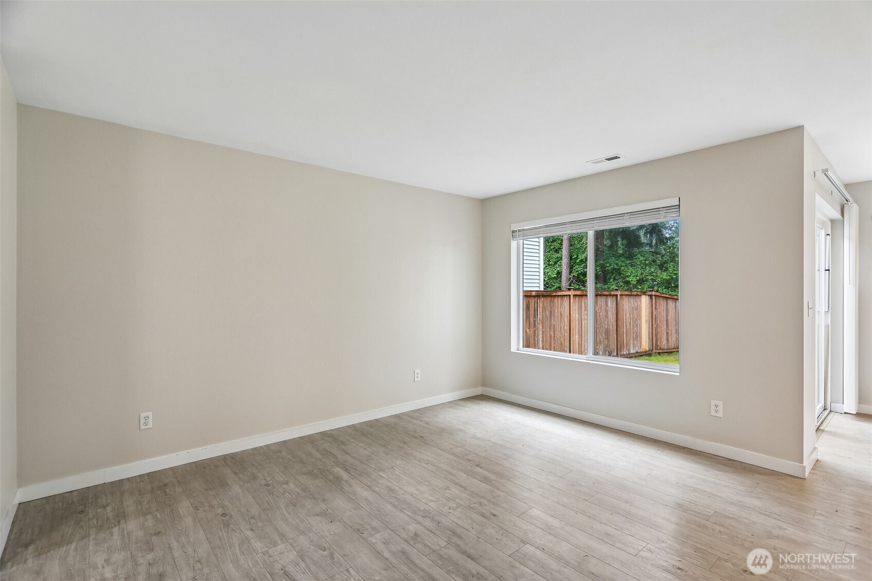 5110 203rd St Court East Spanaway, WA 98387 - Photo 3 of 27