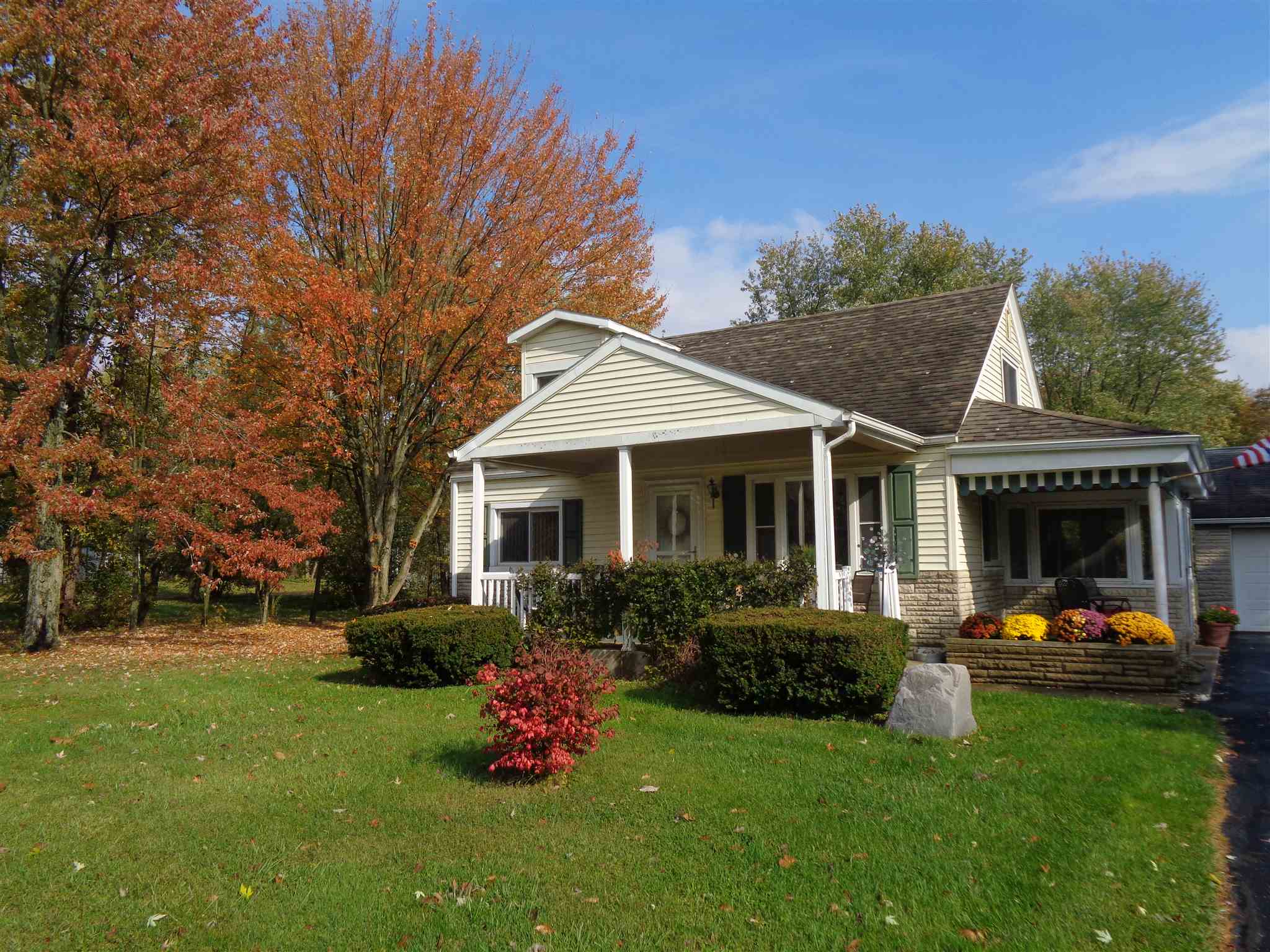 2110 Flaugh Road Fort Wayne, IN 46818 - Photo 1 of 21