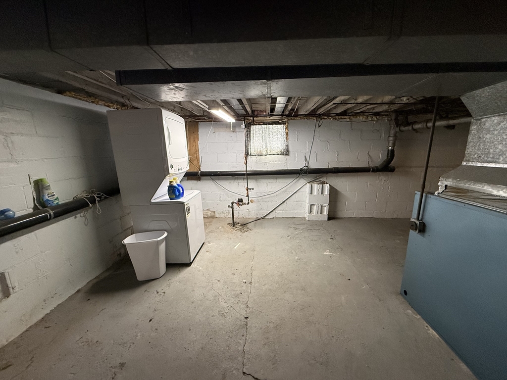 145 Moxon Street Springfield, MA 01151 - Photo 23 of 28