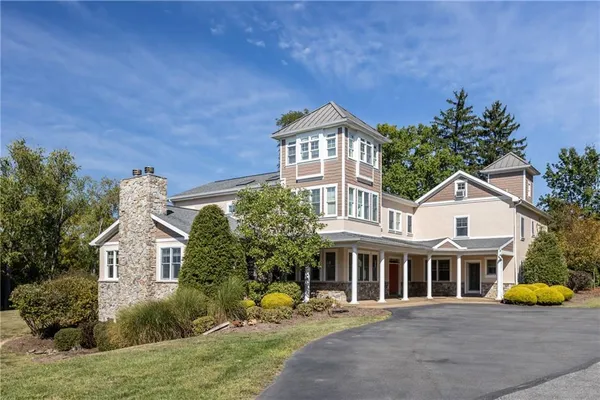 $999,000 | 964 Thorn Run Road, Coraopolis, PA 15108