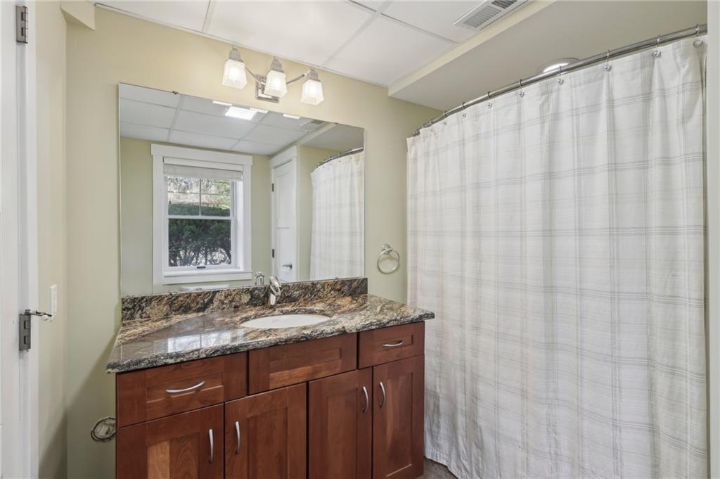 964 Thorn Run Road Coraopolis, PA 15108 - Photo 16 of 46