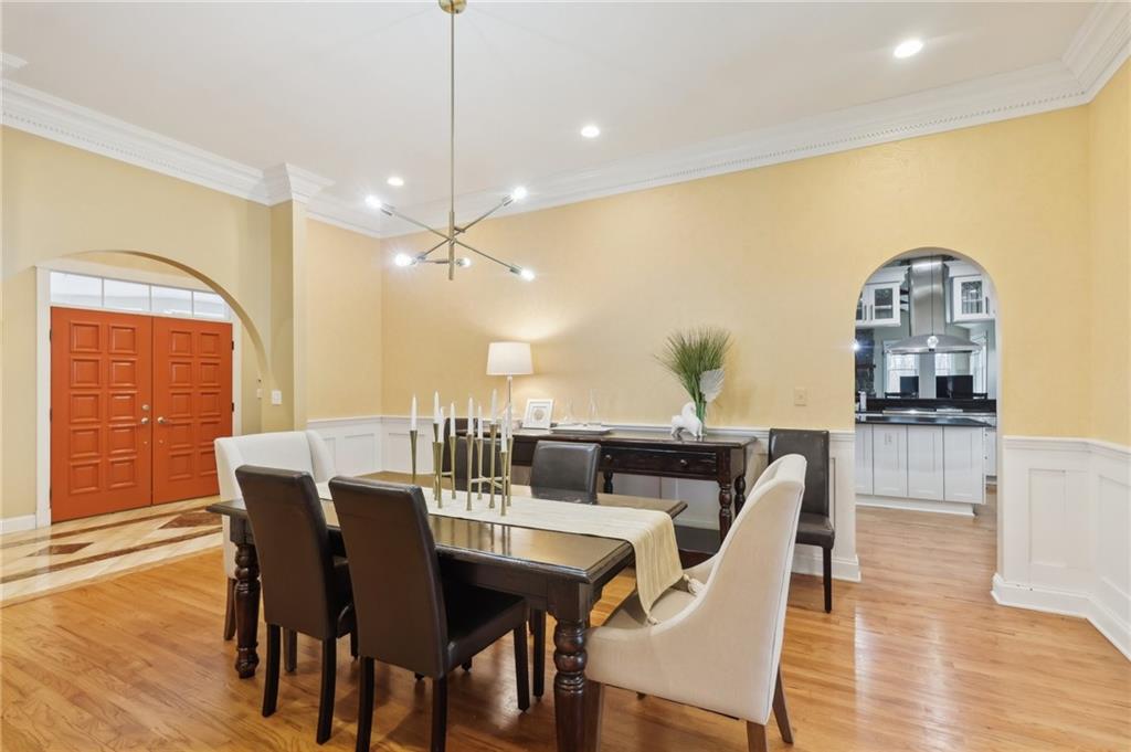 964 Thorn Run Road Coraopolis, PA 15108 - Photo 10 of 46