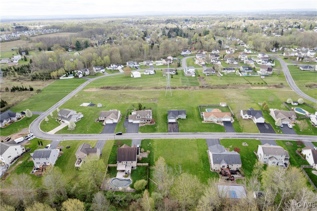 6380 Finish Line Trail Cicero, NY 13029 - Photo 7 of 16