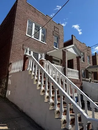 $3,300 | 636 Boulevard East, Unit 1, Weehawken, NJ 07086
