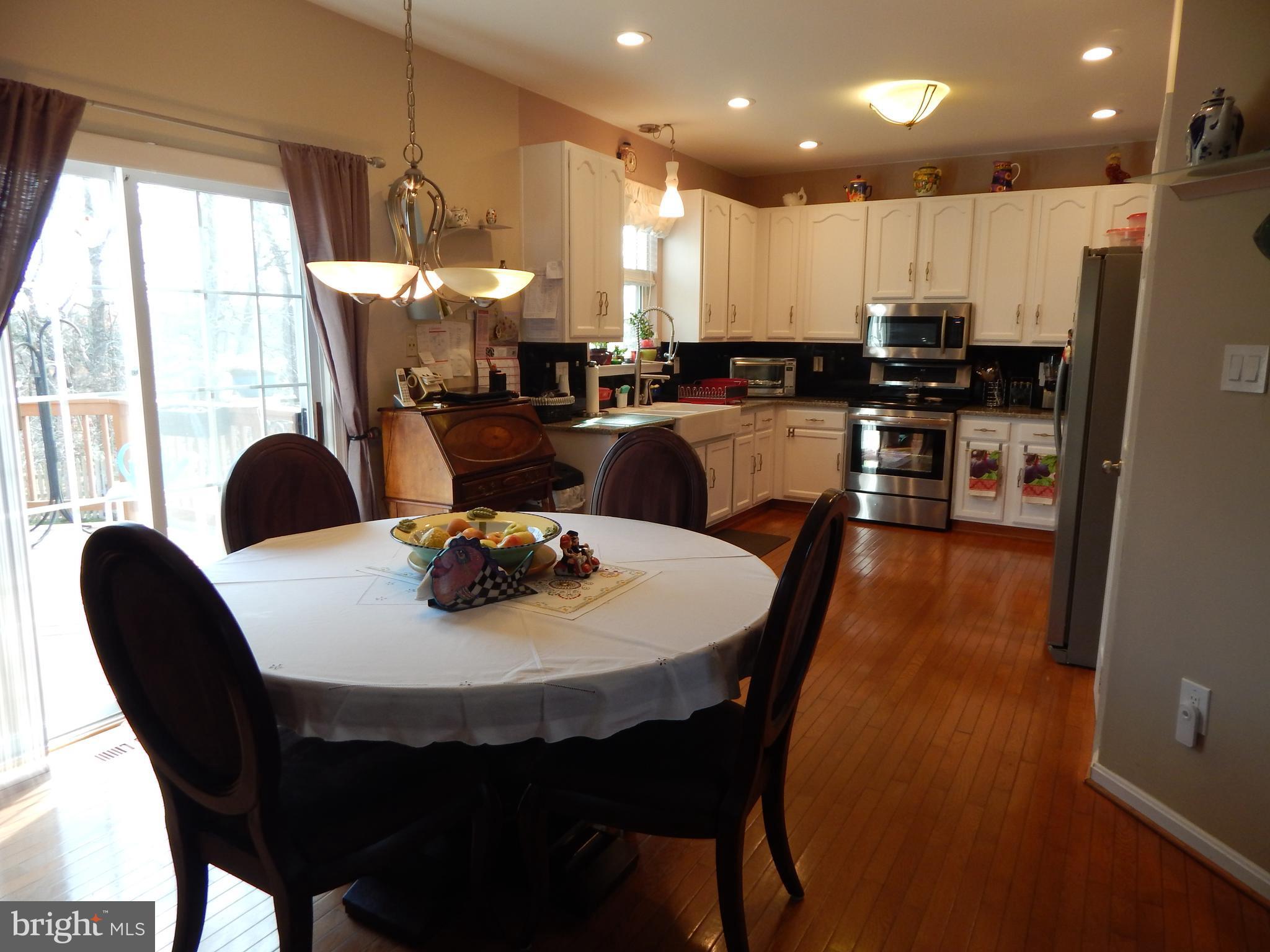 6324 Patuxent Quarter Road Hanover, MD 21076 - Photo 6 of 29 Kitchen
