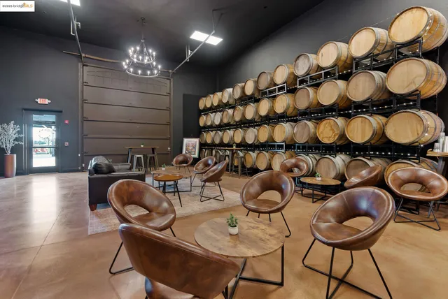 $6,998,000 | 3501 Byer Road, Byron, CA 94514