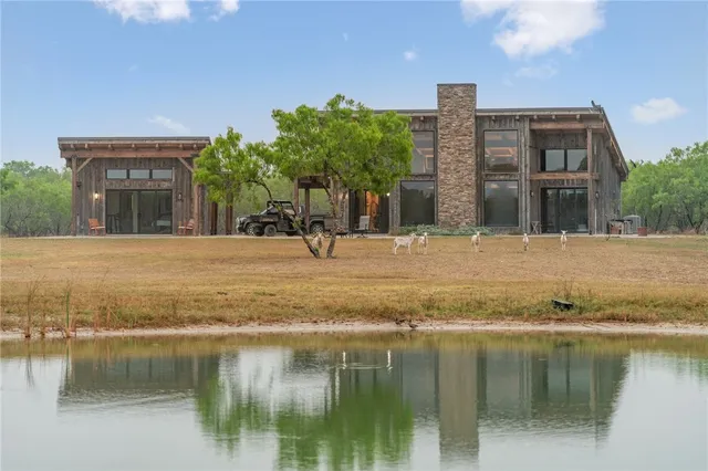 $1,625,000 | 141 South Private Road 1026, Kingsville, TX 78363