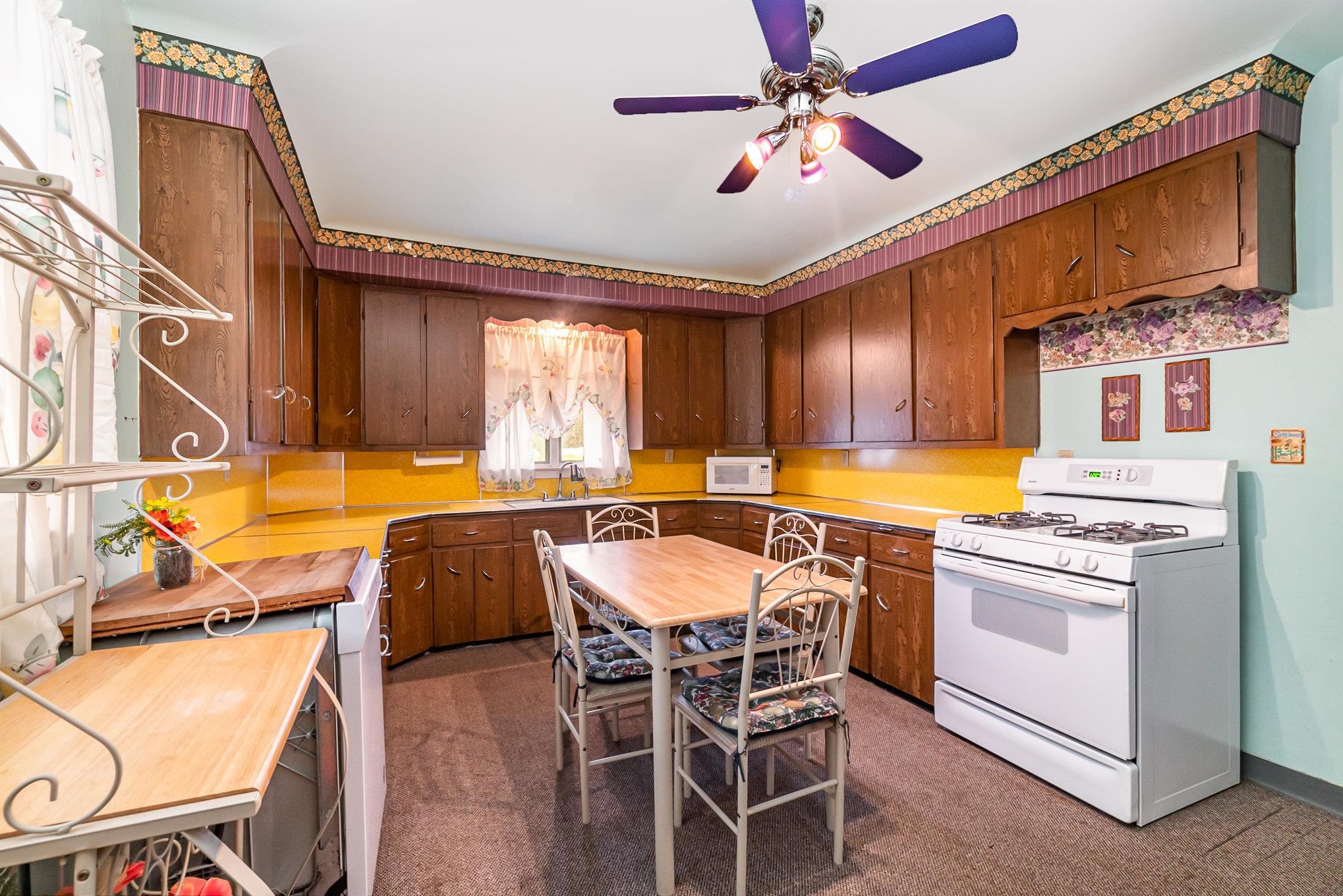 1959 South Huron Road Kawkawlin, MI 48631 - Photo 4 of 25