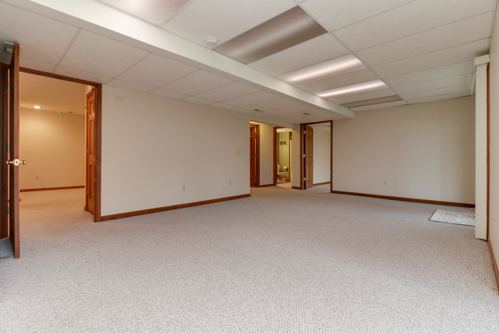 2810 Huntington Road Bloomington, IL 61704 - Photo 36 of 51 Gallery Image 36