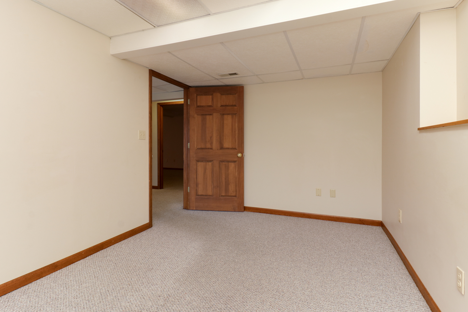 2810 Huntington Road Bloomington, IL 61704 - Photo 43 of 51 Gallery Image 43