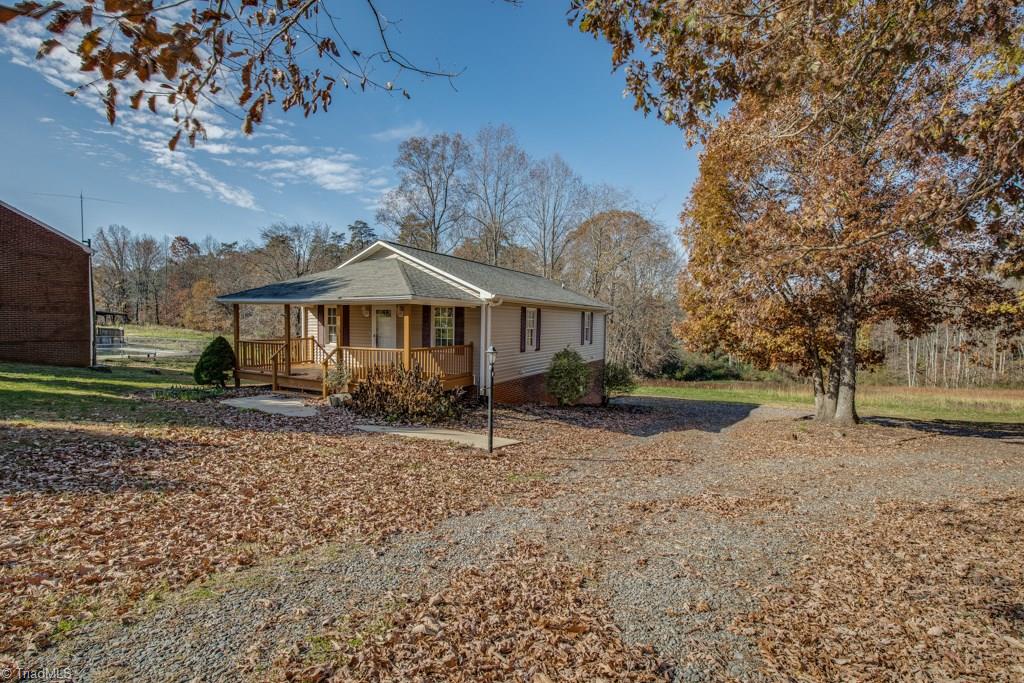 1768 Cook School Road Pilot Mountain, NC 27041 - Photo 2 of 22 Gallery Image 2