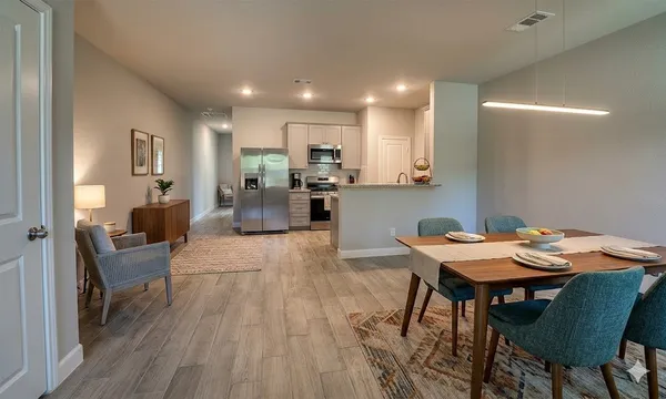 $1,650 | 104 Turner Drive, Unit A, Willis, TX 77378