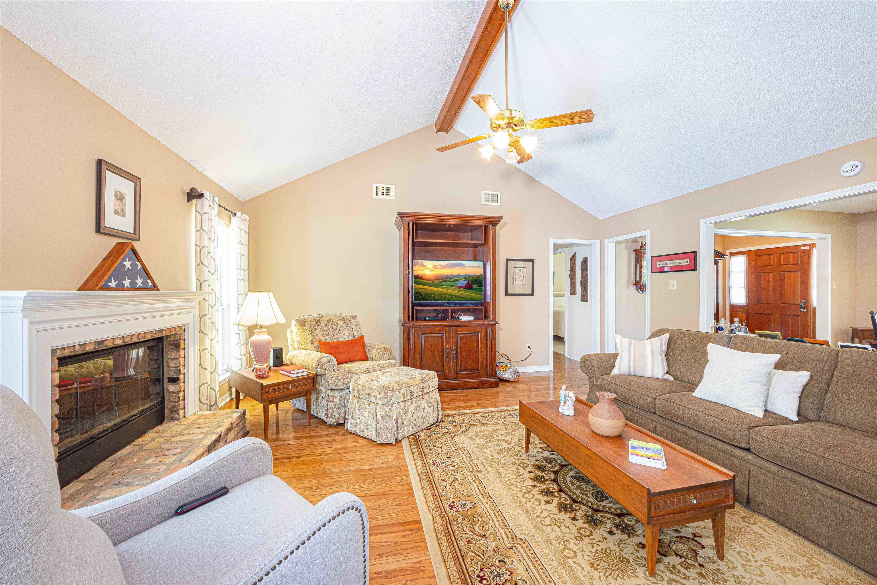485 Ridgewood Drive Daphne, AL 36526 - Photo 14 of 38 Living Room