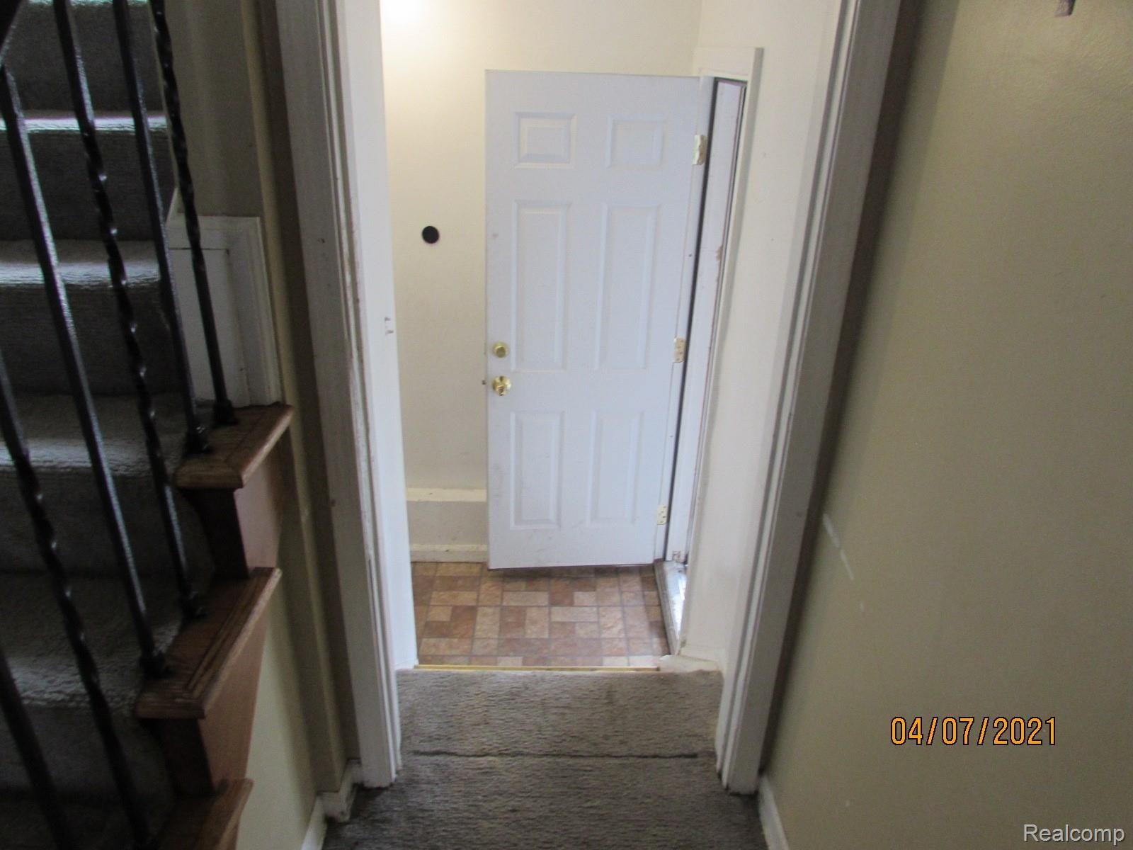 12660 Riad Street Detroit, MI 48224 - Photo 21 of 40 IMG_2206.JPG