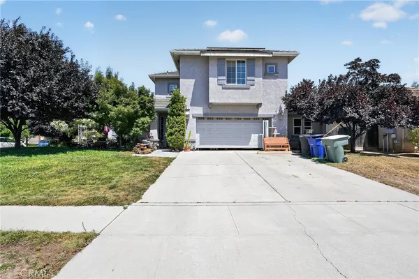 $439,000 | 82 North Wathen Avenue, Sanger, CA 93657