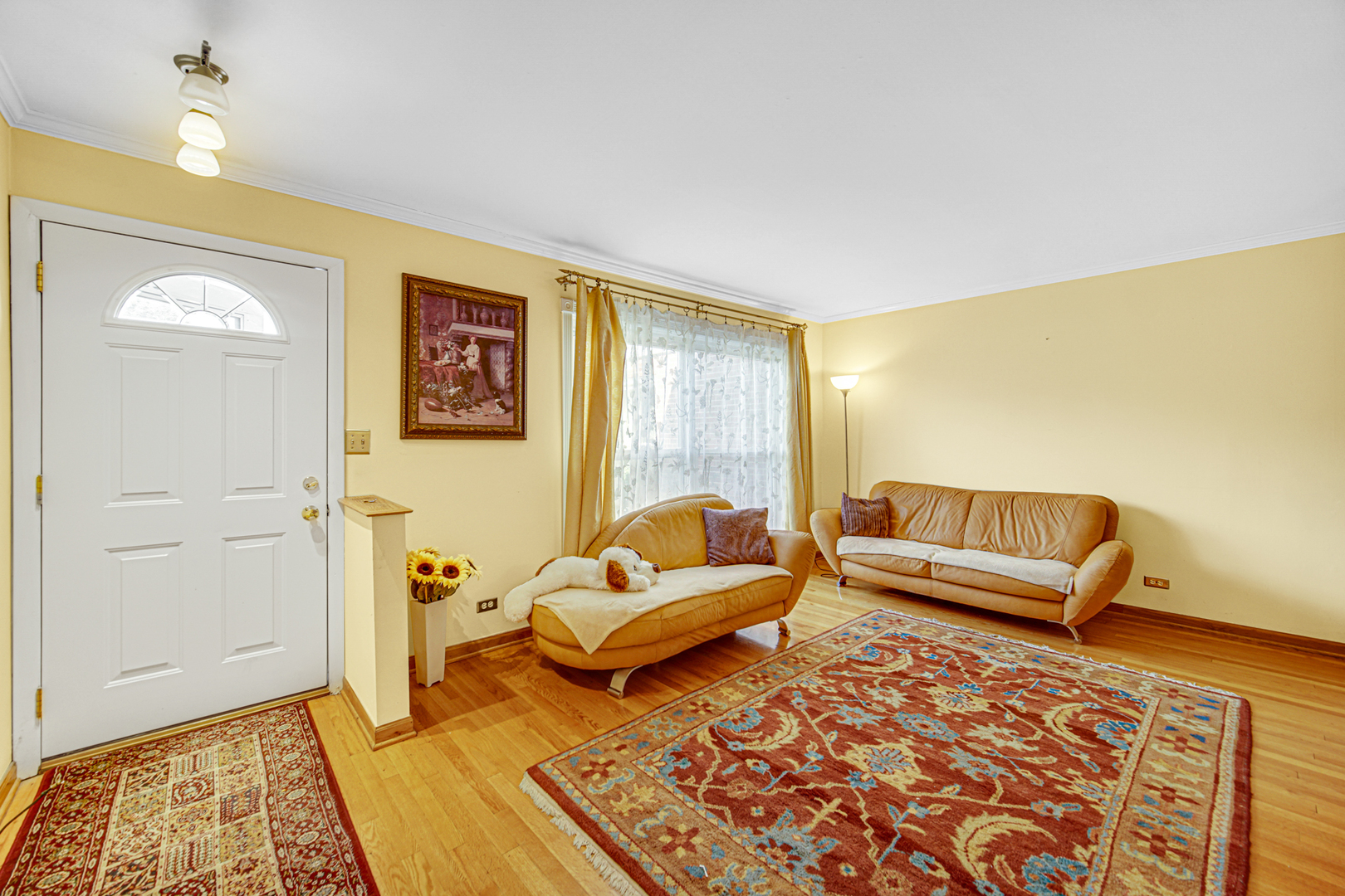 907 Waukegan Road, Unit B Deerfield, IL 60015 - Photo 2 of 25 Gallery Image 2