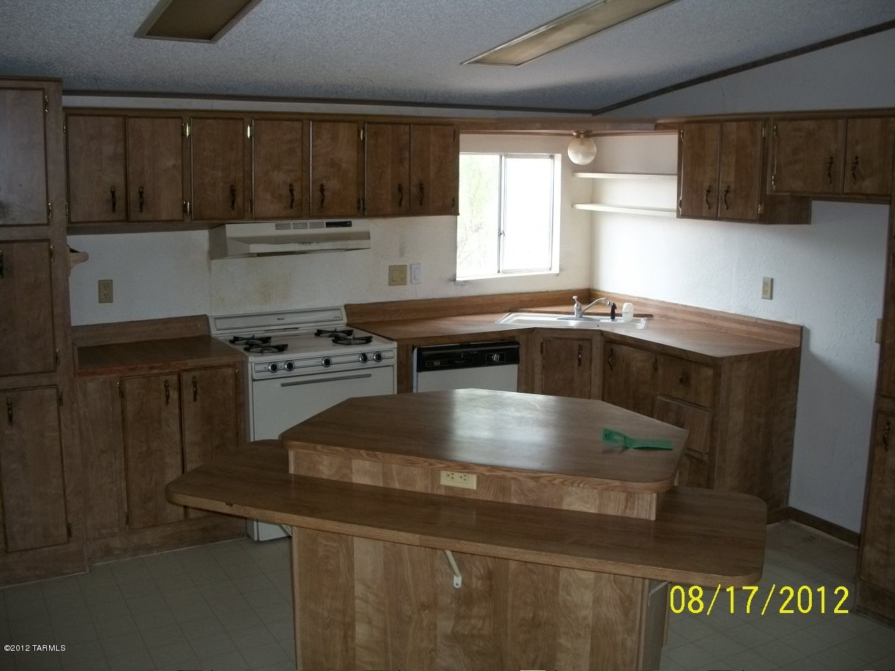 7014 West Bopp Road Tucson, AZ 85735 - Photo 5 of 10
