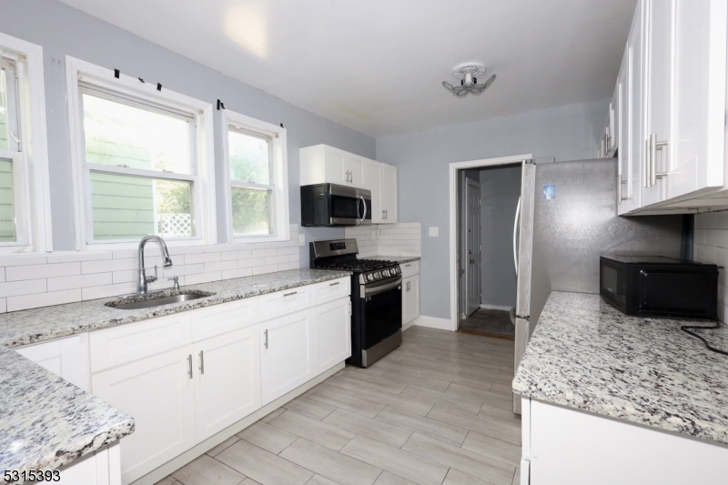 6 Stanley Road South Orange, NJ 07079 - Photo 18 of 35 Gallery Image 18