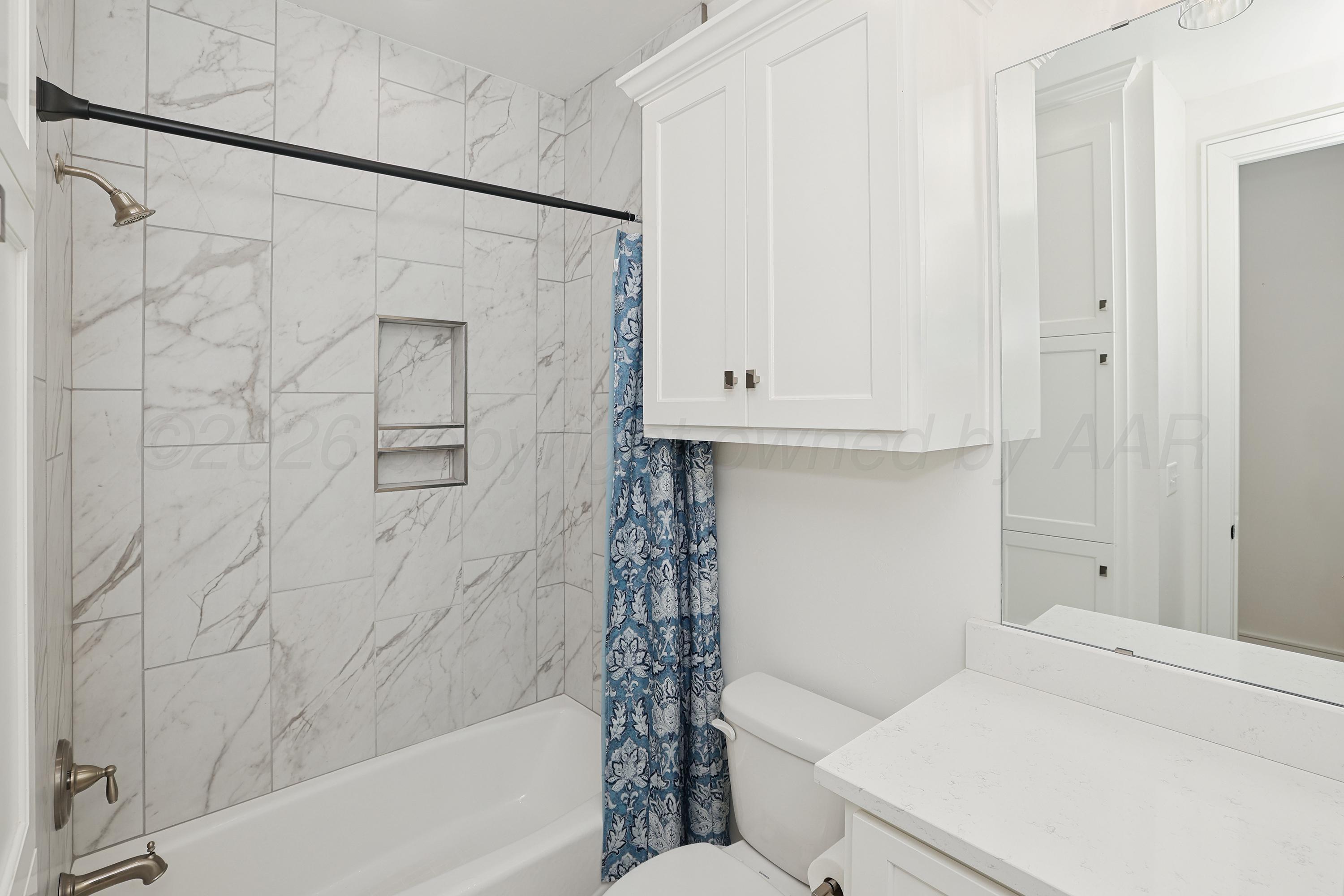 4506 South Rocking Chair Lane Amarillo, TX 79124 - Photo 27 of 45 31-Bathroom
