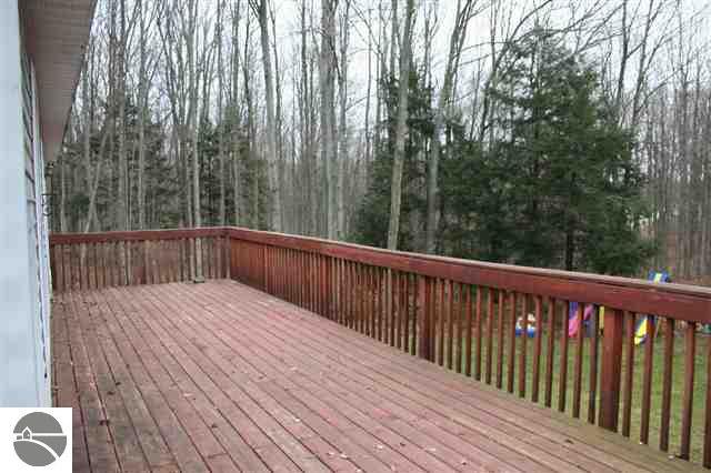5735 Pratt Road Lake Ann, MI 49650 - Photo 21 of 25 1721994-20.JPG